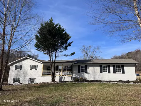 4301 E Raccoon Valley Dr, Powell, TN 37849