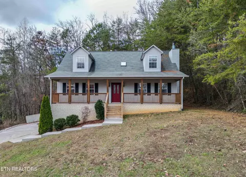 1933 NW Ho-co-ta-ke Ln, Knoxville, TN 37912