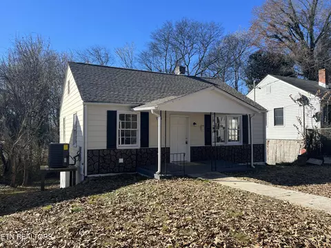 1713 Lombard Pl, Knoxville, TN 37915