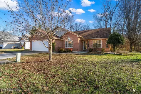 112 Marywater Ln, Oak Ridge, TN 37830