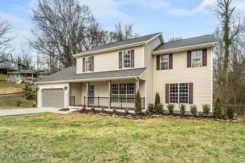 8105 Sabre Dr, Knoxville, TN 37919