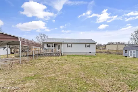 624 Old Middlesboro Hwy, La Follette, TN 37766