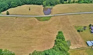 Meadow Creek Rd, Oneida, TN 37841