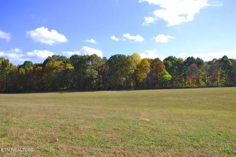 2 Gibson Street, Sweetwater, TN 37874