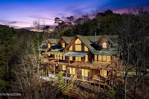 170 Islandview Cir, Sharps Chapel, TN 37866