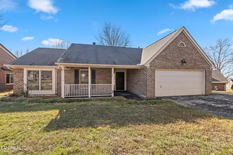 1405 Clear Brook Dr, Knoxville, TN 37922