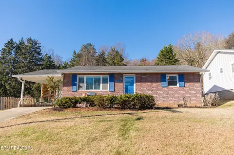 3123 Dow Dr, Knoxville, TN 37920