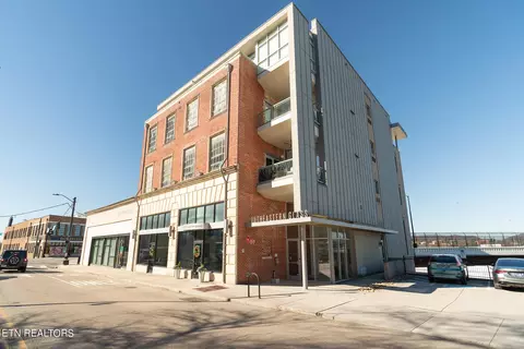 555 W Jackson Ave #504, Knoxville, TN 37902