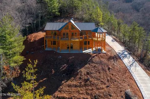 3719 Nathan Way, Sevierville, TN 37862