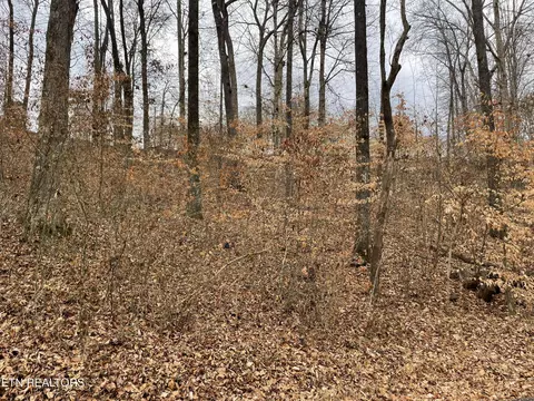 Highpoint Dive, Sevierville, TN 37876