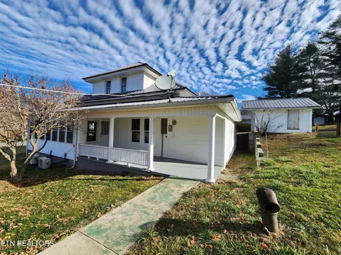 Exterior - 1836 Dr Thomas Walker Rd, Ewing, VA 24248 photo 11 of 18