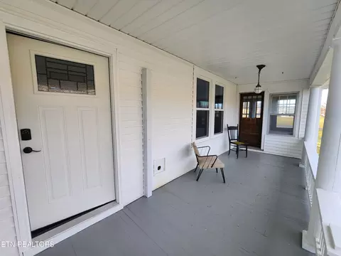 Exterior - 1836 Dr Thomas Walker Rd, Ewing, VA 24248 photo 7 of 18