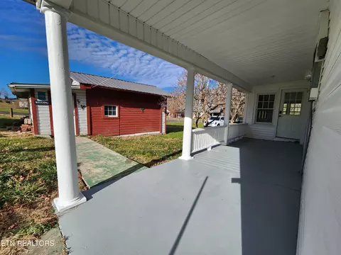 Exterior - 1836 Dr Thomas Walker Rd, Ewing, VA 24248 photo 9 of 18