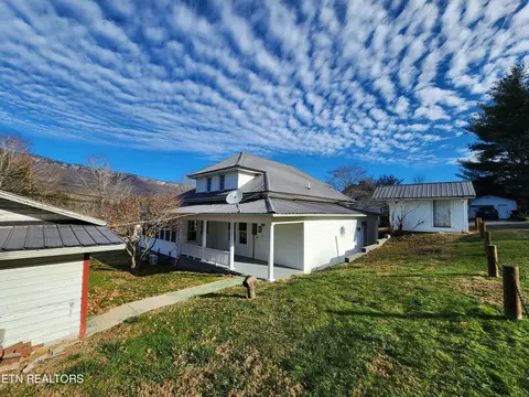 Exterior - 1836 Dr Thomas Walker Rd, Ewing, VA 24248 photo 14 of 18