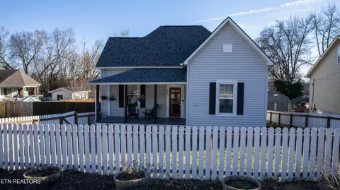 426 Hiawassee Ave, Knoxville, TN 37917