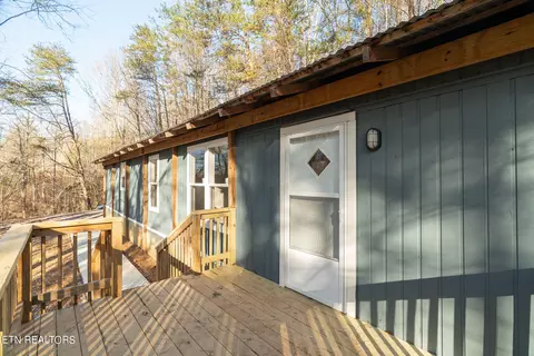 8204 Pickens Gap Rd, Knoxville, TN 37920