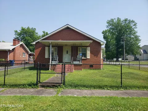 702 Dorchester Ave, Middlesboro, KY 40965