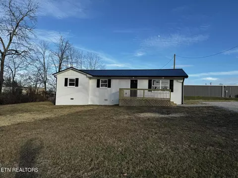 1001 S Old Highway 127 S, Jamestown, TN 38556
