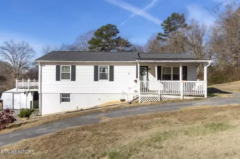 609 Cardinal Ln, New Market, TN 37820