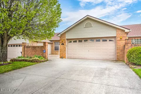 506 Delft Way, Knoxville, TN 37923