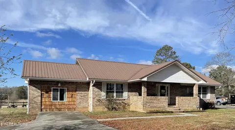 950 SE Humbard Rd, Cleveland, TN 37323