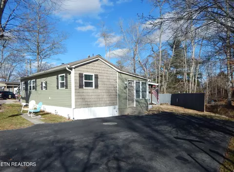 143 Comanche Tr, Crossville, TN 38572