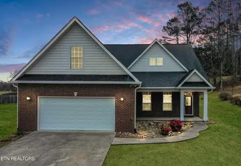 150 Meridian Way, Clinton, TN 37716