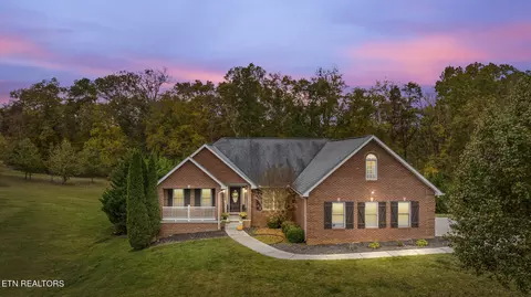 1651 Riceland Dr, Sevierville, TN 37862