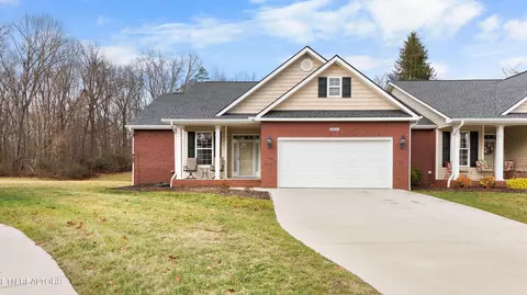 4801 Lindsey Blair Ln, Knoxville, TN 37918