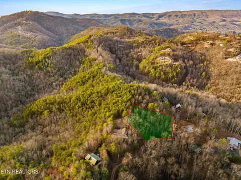 Natures Lane, Sevierville, TN 37862