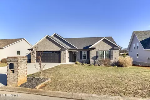 1920 Olivia Cir, Loudon, TN 37774