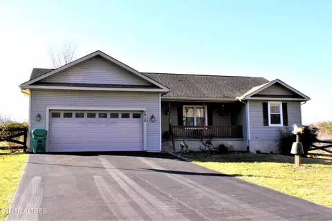 2910 Ryan Rd, Crossville, TN 38571