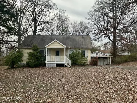 3511 NE Belleview Rd, Knoxville, TN 37917