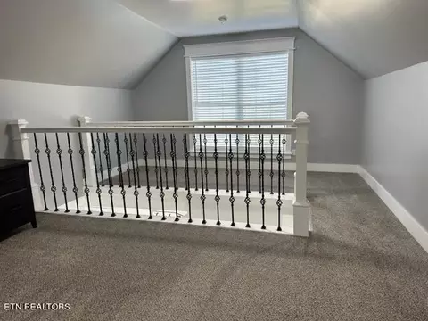 Entry Way - 5769 Wilderness Rd, Ewing, VA 24248 photo 4 of 4