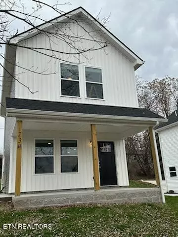 739 W W Oak Hill Ave, Knoxville, TN 37921