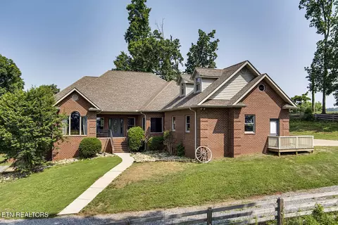 220 Brunner Rd, Madisonville, TN 37354
