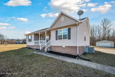 468 Arrowhead Dr, Sparta, TN 38583