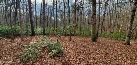 Center Place, Monterey, TN 38574