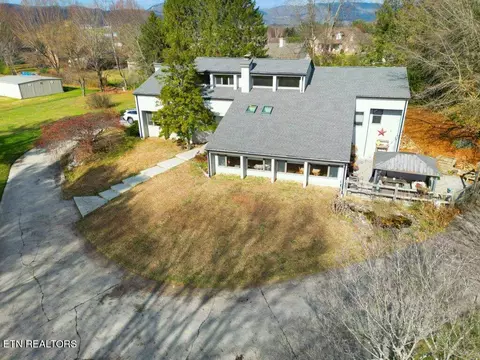 197 Yorkshire Dr, Harrogate, TN 37752