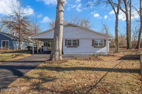117 Goucher Cir, Oak Ridge, TN 37830
