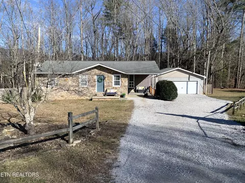 158 Boulder Rd, Wartburg, TN 37887
