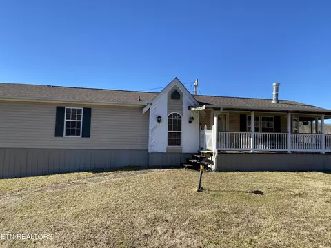 1956 Winona Rd, Huntsville, TN 37756