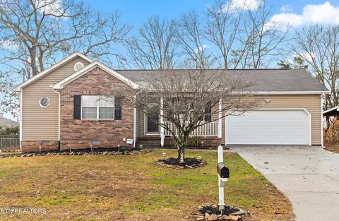 7701 Water Tower Rd, Knoxville, TN 37920