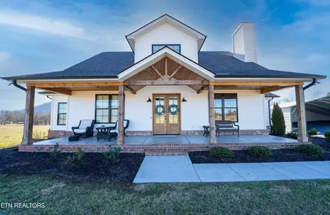 7437 Mountain Glory Way, Corryton, TN 37721