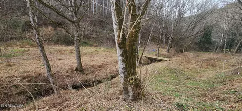 722 Old Piney Rd, Maryville, TN 37803