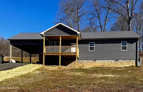 751 Greasy Hollow Rd, Speedwell, TN 37870