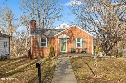 1211 Forest Ave, Maryville, TN 37804