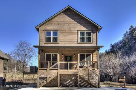 3106 Cherokee Valley Dr, Sevierville, TN 37862