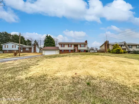 408 Odell Rd, Maryville, TN 37801