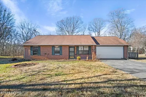 4505 Hooks Ln, Knoxville, TN 37938